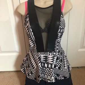 Peplum with mesh Arden b